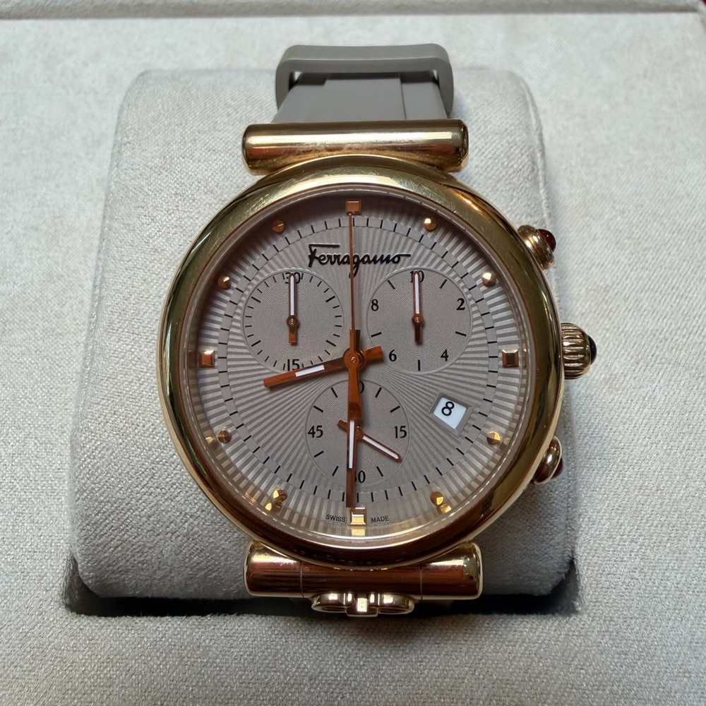 Salvatore Ferragamo Ora Chronograph Gray and Gold Watch